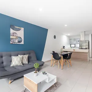 Super En Laureles Apartment Medellin